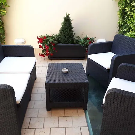La Casa In Piazza 4*