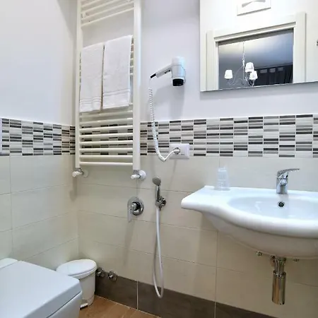 La Casa In Piazza 4*