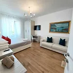 ベッド・アンド・ブレックファスト La Casa In Piazza 4*